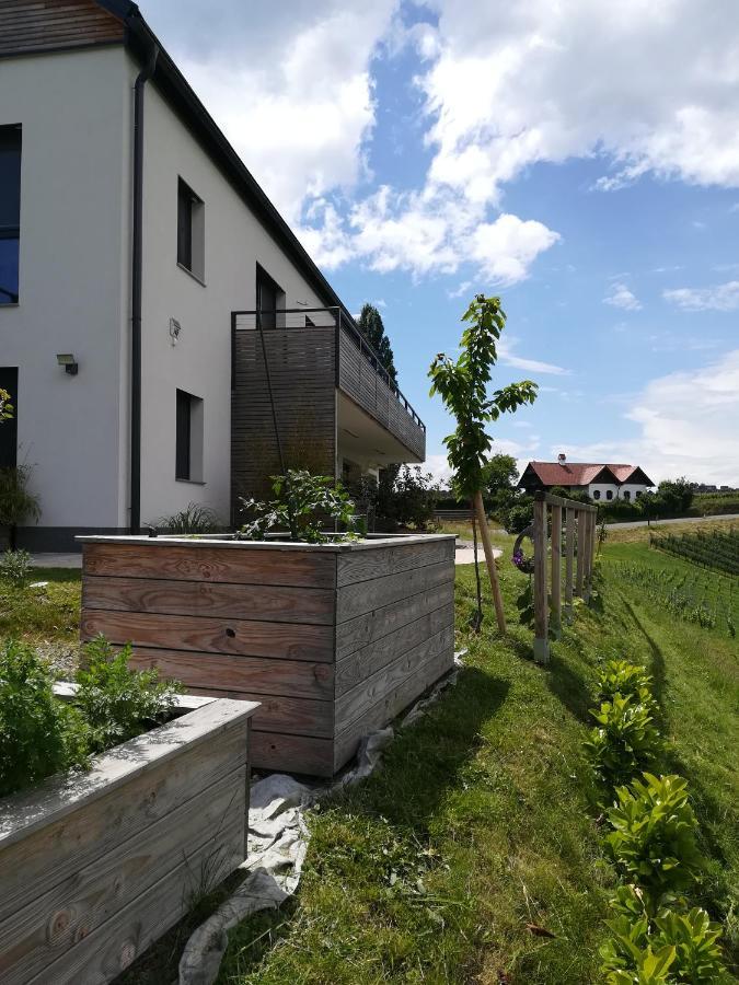 Weinstrassenapartment Fam. Dietrich Ratsch an der Weinstraße エクステリア 写真