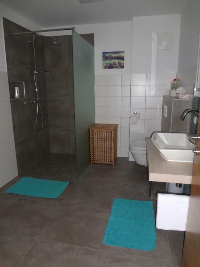 Weinstrassenapartment Fam. Dietrich Ratsch an der Weinstraße エクステリア 写真